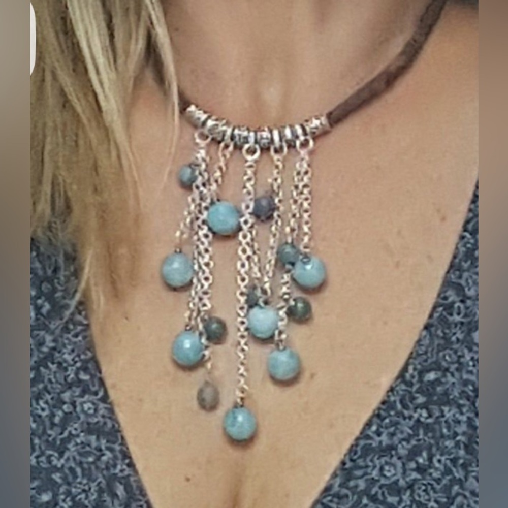 Chic Silver and Blue Dangle Necklace